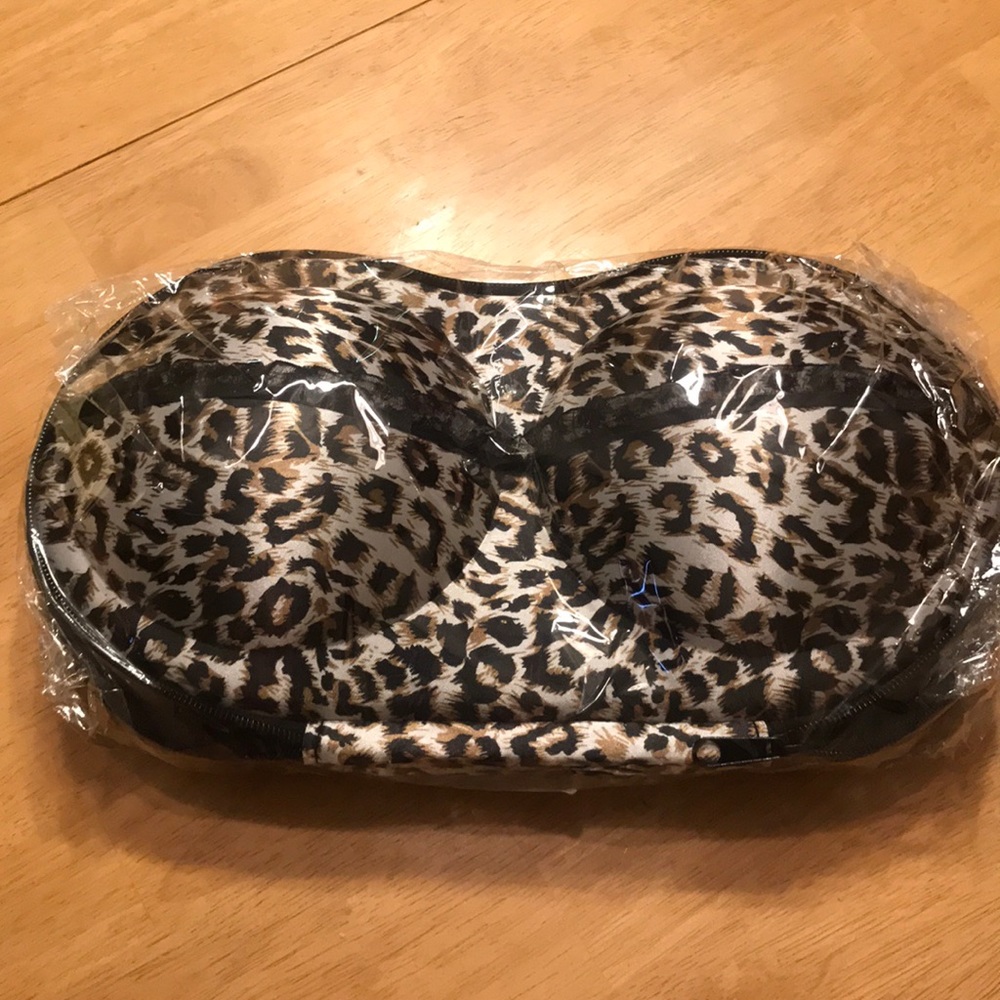 Bra case travel organizer